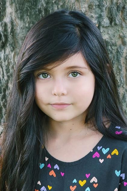 Ionie Olivia Nieves - Actor Profile Photo