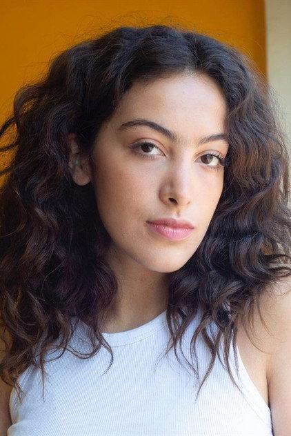 Laure-Kenza Aazizou - Actor Profile Photo