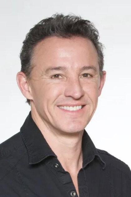 Nicky Dewhurst - Actor Profile Photo
