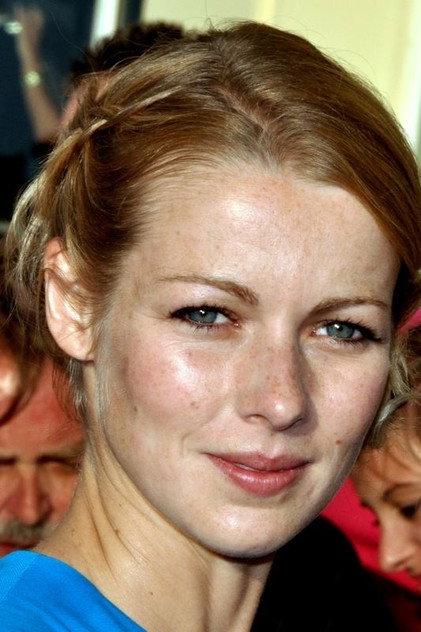 Fleur Lise - Actor Profile Photo