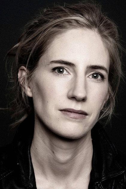 Sarah Flower - Actor Profile Photo