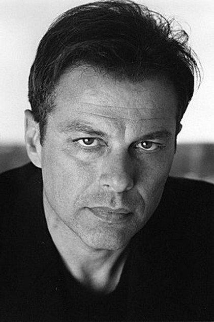 Antonio Serrano - Actor Profile Photo