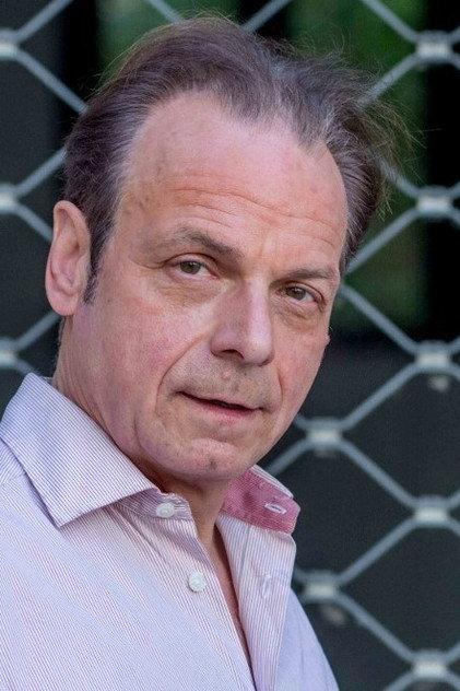 Robert Meller - Actor Profile Photo