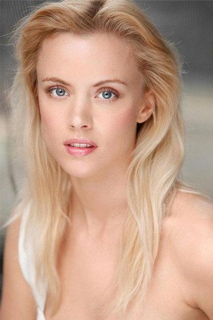 Amanda Renberg - Actor Profile Photo