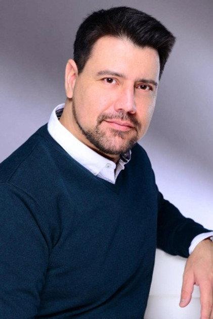 Dario Solari - Actor Profile Photo