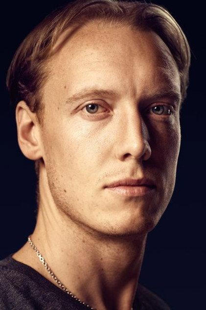 Oskar Bjarke Windfeld - Actor Profile Photo