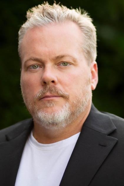Kevin Tanski - Actor Profile Photo
