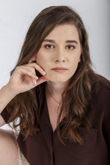 Kira Hagi - Actor Profile Photo