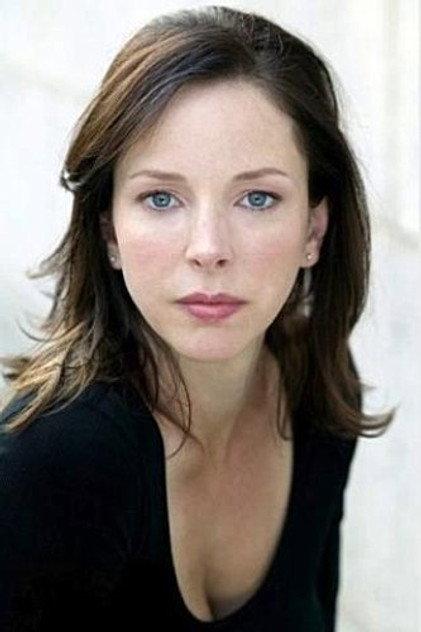 Elissa Piszel - Actor Profile Photo