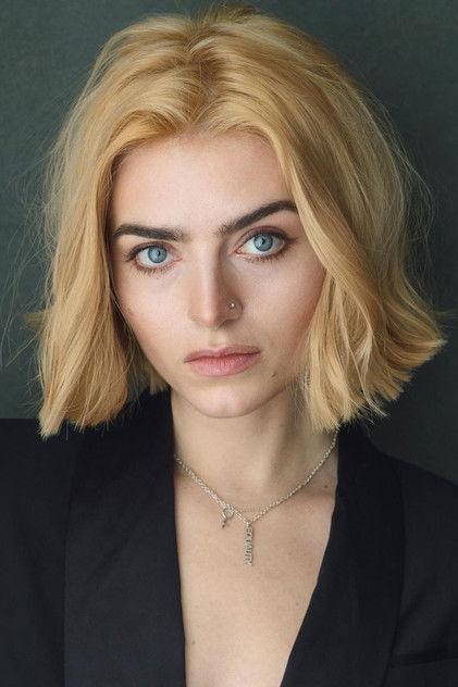 Tara Lee - Actor Profile Photo