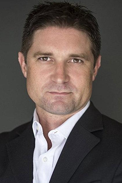 Aaron Scully - Actor Profile Photo