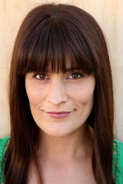 Dorien Davies - Actor Profile Photo