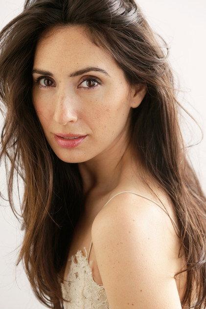 Julia Eringer - Actor Profile Photo