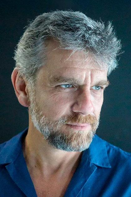 Fabrizio Aguilar - Actor Profile Photo