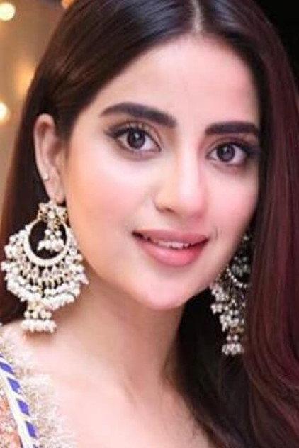Saboor Aly - Actor Profile Photo