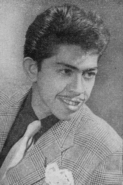 Muni Cader - Actor Profile Photo