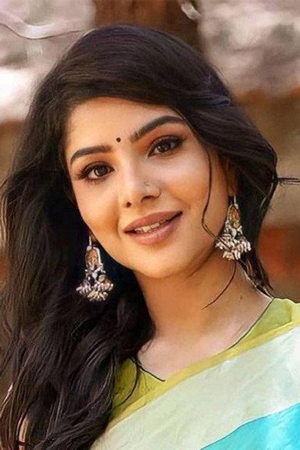 Pavithra Lakshmi - Actor Profile Photo