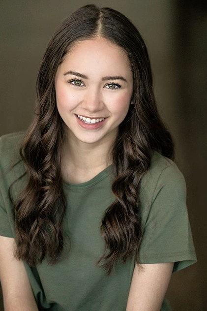 Madelyn Kientz - Actor Profile Photo