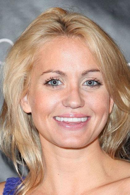 Ashleigh Hubbard - Actor Profile Photo