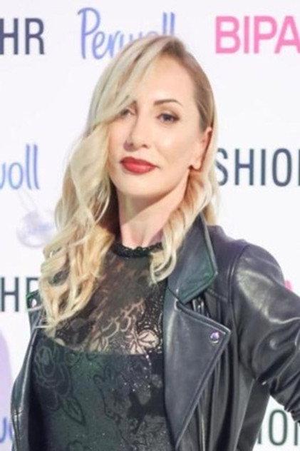 Nela Kocsis - Actor Profile Photo