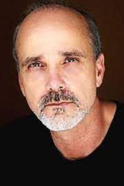 Thomas DeWier - Actor Profile Photo