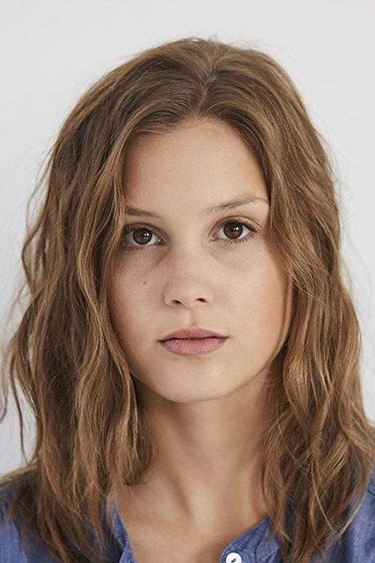 Maja-Celiné Probst - Actor Profile Photo
