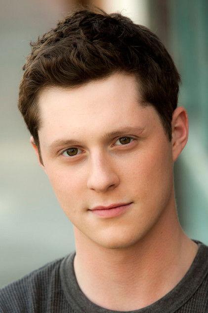 Noah Reid - Actor Profile Photo