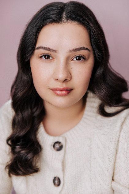 Gabriella Uhl - Actor Profile Photo