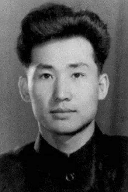 Wande Zhao - Actor Profile Photo