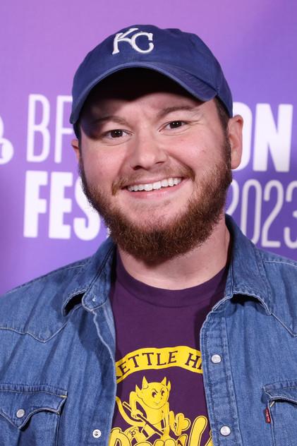 Sav Rodgers - Actor Profile Photo