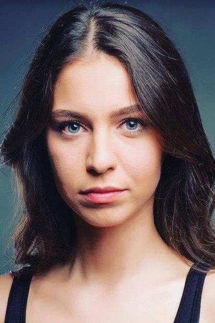 Hazal Adıyaman - Actor Profile Photo