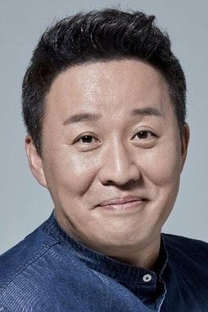 Jeong Jun-ha - Actor Profile Photo