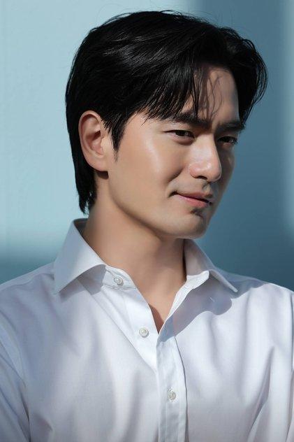 Lee Jin-uk - Actor Profile Photo