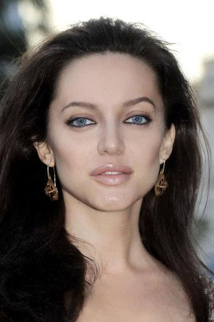 Rosmary Yaneva - Actor Profile Photo
