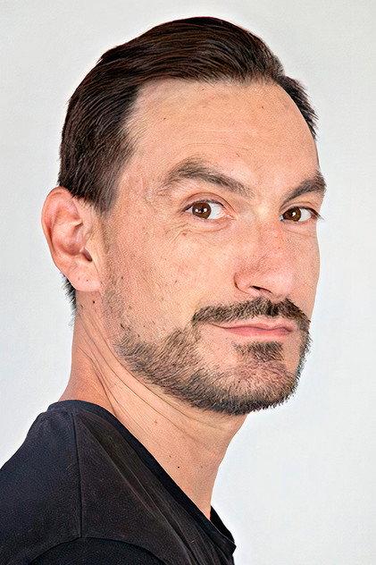 Andrés Ulloa - Actor Profile Photo