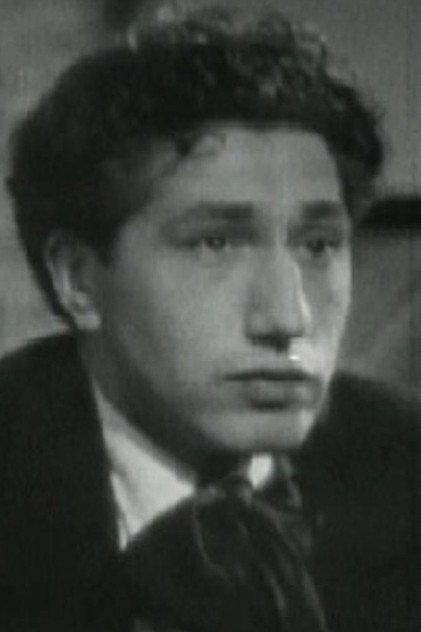 Luciano Hernández de la Vega - Actor Profile Photo