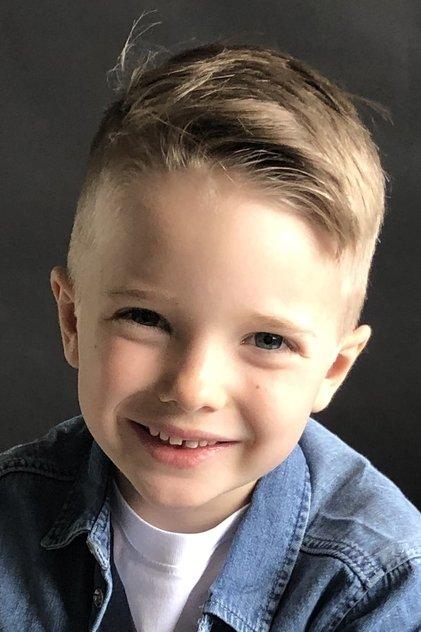Brady Droulis - Actor Profile Photo