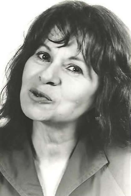 Julia Miranda - Actor Profile Photo