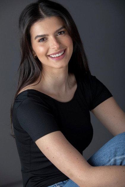 Lara Ferry - Actor Profile Photo