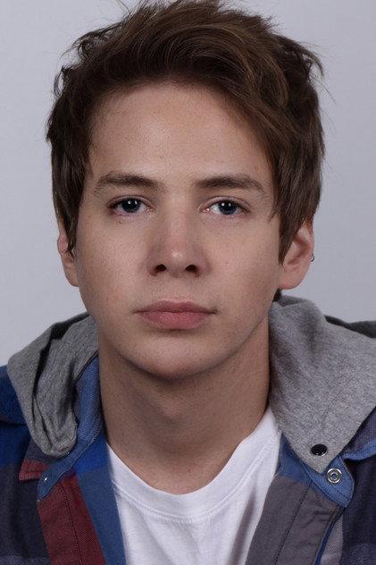 Justin Castor - Actor Profile Photo