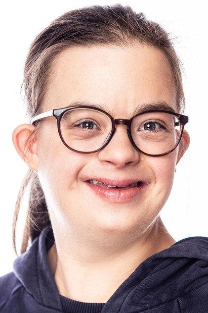 Antonia Riët - Actor Profile Photo