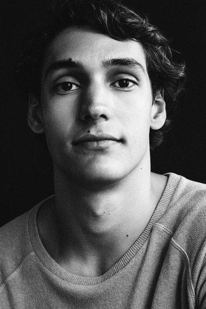 Daniel Camargo - Actor Profile Photo