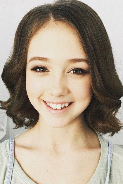 Ekaterina Starshova - Actor Profile Photo