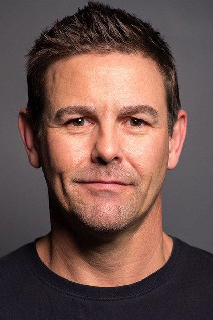 Stuart Lumsden - Actor Profile Photo