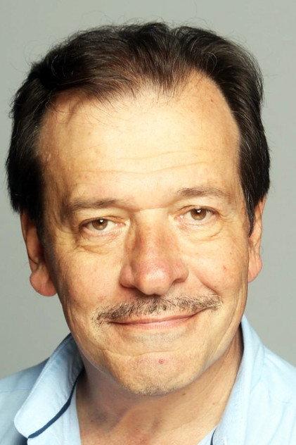 Daniel Alvaredo - Actor Profile Photo