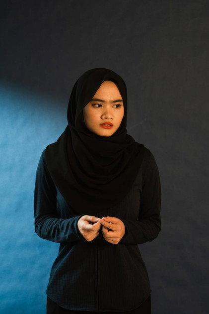 Devi Iskandar - Actor Profile Photo