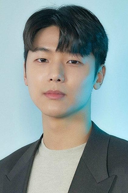 Kang Min-hyuk - Actor Profile Photo