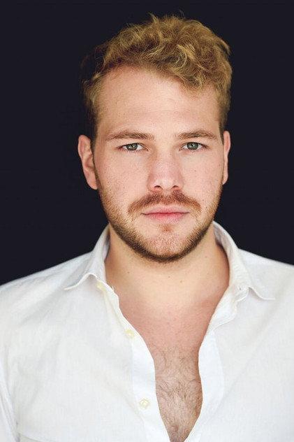 Ben Münchow - Actor Profile Photo