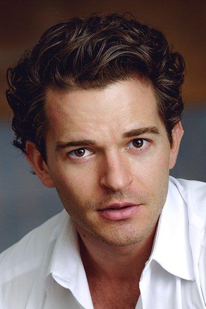 Dominic Allburn - Actor Profile Photo