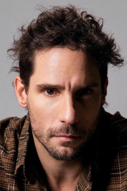 Gonzalo Valenzuela - Actor Profile Photo